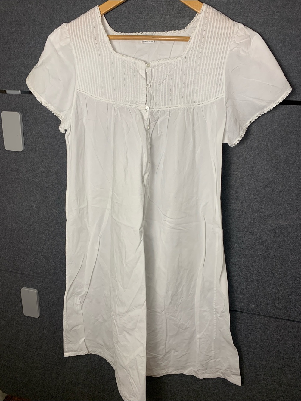 Women's White Cotton Nightgown Chemise